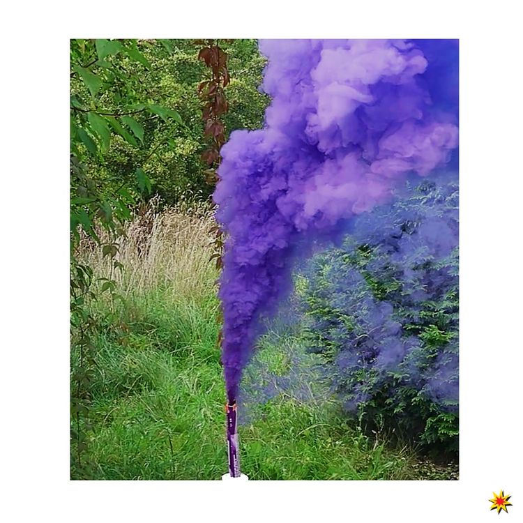 Rauchfackeln Lila 60 Sek. Lila Rauchfackel von Pyrotrade Violett Handfackel Notfackel farbig