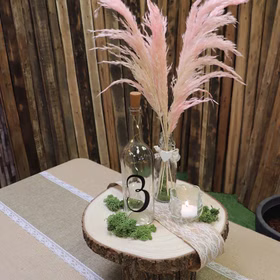 Holzscheibe Baumscheiben-Set Deko Hochzeit 8 Stück 34 cm Tisch-Deko DIY Basteln Geburtstag Advent Jahreszeiten Ostern Holzscheibe Holzstamm Dekoration