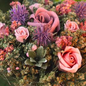 Blumenstrauß ländlich 16 x 20 cm Rosen Kunstblumen gebunden Tisch-Deko Wohn-Deko Accessoire Blumen Tisch-Deko für jeden Anlass Hochzeit Geburtstag Sommerfest Blumenstrauß ländlich 16 x 20 cm Rosen Kunstblumen gebunden Tisch-Deko Wohn-Deko Accessoire Blumen Tisch-Deko für jeden Anlass Hochzeit Geburtstag Sommerfest
