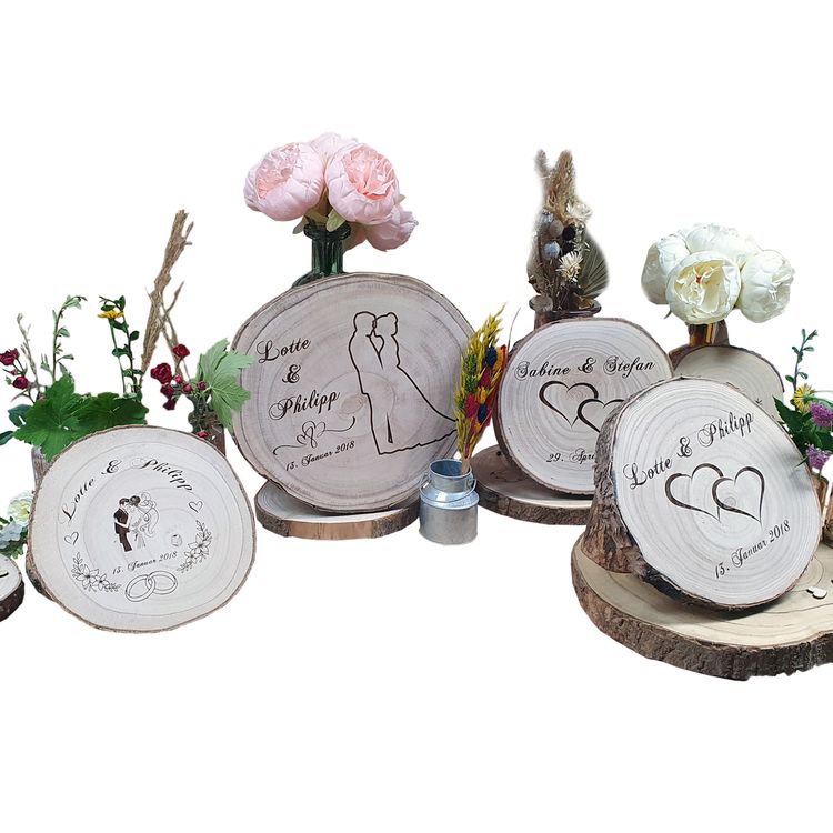 Baumscheibe mit Gravur 30 cm Brautpaar Namen und Datum Hochzeit Jahrestag Baumscheibe mit Gravur Lotte & Philipp 13. Januar 2018 mit Doppelherzen und Brautpaar-Motiv