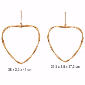 Rattan-Herzen 2er Set Natur 38 & 33 cm Deko-Herzen zum Basteln SALE Hochzeit Dekoration Bastelbedarf Türdeko Geschenk Natürliche Rattan-Herzen zum Hängen im 2er-Set mit Maßangaben.