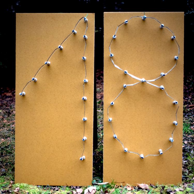 Brennende Zahl 18 Geburtstag Volljährigkeit Lichterbild Brennende Zahl 18 von Vorne