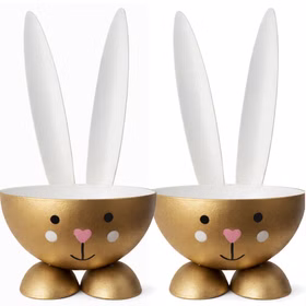 2 Eierbecher Hase Gold aus Metall Osterhase 10 cm gedeckter Tisch Ostern Oster-Deko Dekoration Frühling Osterfest Osterbrunch Tisch-Deko Zwei goldfarbene Eierbecher im Osterhasen-Design aus Metall nebeneinander stehend mit weißer Innenseite, Hasenohren und liebevoll gestaltetem Gesicht.