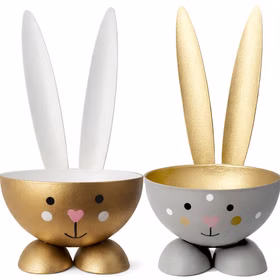 Eierbecher-Set Gold & Grau Hase Bunny 6 Stück Osterhasen-Brunch Tisch-Deko Oster-Deko Dekoration Frühling Osterfest Osterbrunch Tisch-Deko Zwei Osterhasen-Eierbecher in Gold und Grau mit langen Ohren und Herz-Nase auf weißem Hintergrund.