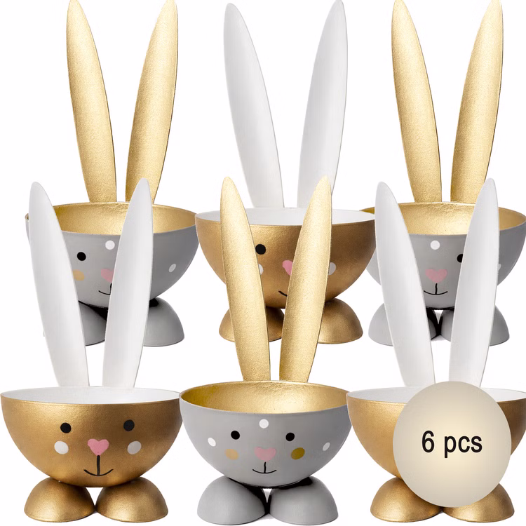 Eierbecher-Set Gold & Grau Hase Bunny 6 Stück Osterhasen-Brunch Tisch-Deko Oster-Deko Dekoration Frühling Osterfest Osterbrunch Tisch-Deko 6er Set Hasen-Eierbecher in Gold und Grau mit langen Ohren, freigestellt auf weißem Hintergrund.
