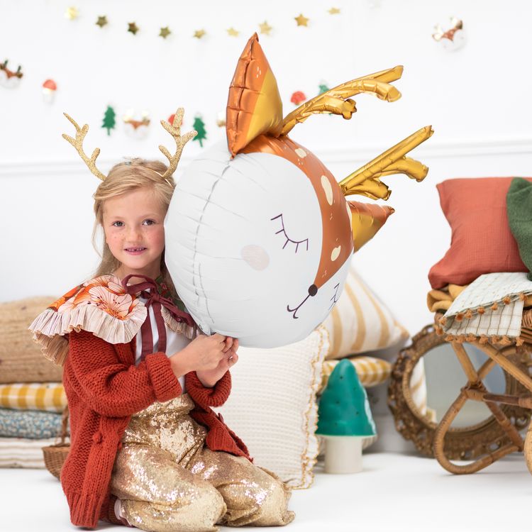 Reh Folienballon Feli das Rehkitz 73 x 64 cm Tierballon Party-Deko Reh Folienballon Feli das Rehkitz 73 x 64 cm, niedlicher Tierballon mit goldenen Details für Party-Deko.