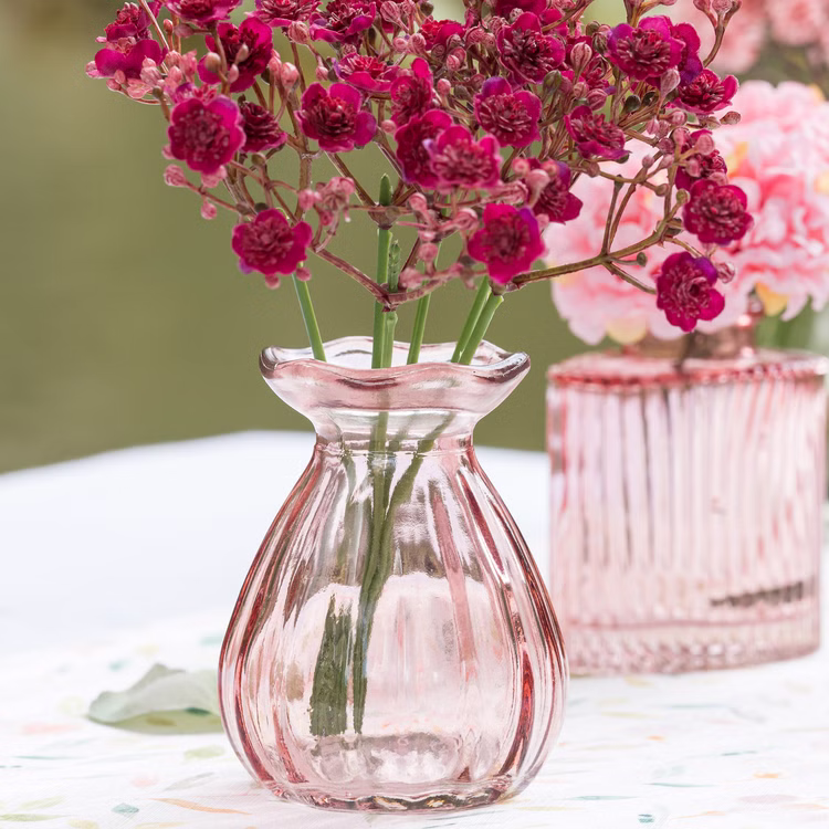 Glasvasen Set „Corolle“ 2er – Mini & große Blumenvase Tisch-Deko Rosa Grün Transparent Blumenvasen gedeckter Tisch Familienfest Hochzeit Geburtstag Jubiläum Kommunion Möbel & Wohnen Accessoires Kleine rosafarbene Glasvase mit pinken Blüten als stilvolle Tischdekoration – detailreiche Mini-Vase aus Glas.