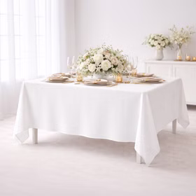 Elegante Tischdecke aus Baumwolle in weiß auf gedecktem Tisch, 125 x 240 cm, gewaschen, natürliche Tischdeko