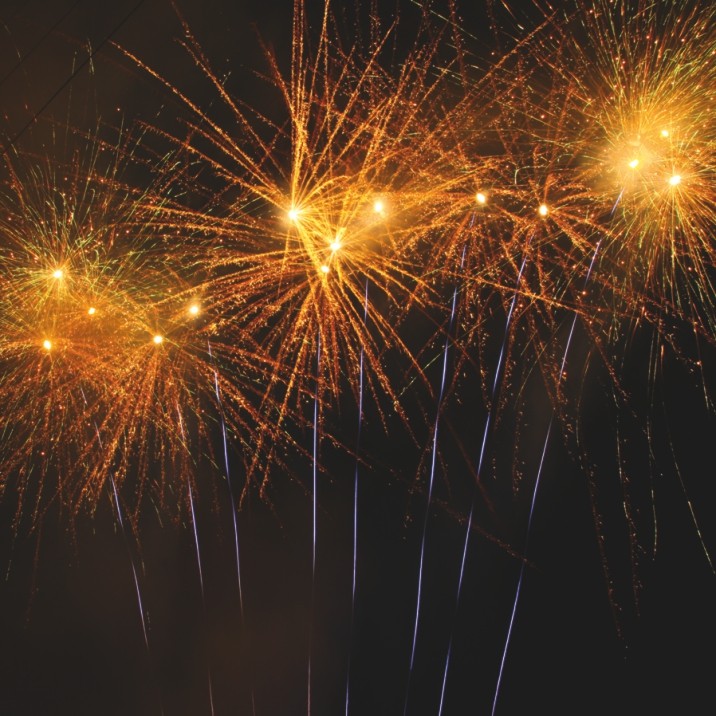 Weco Adventure Time Verbundfeuerwerk Feuerwerk Hochzeit Geburtstag Silvester